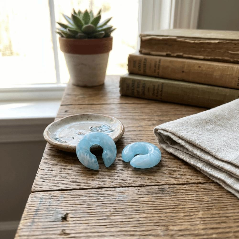 New Style Acrylic Ear Clip Earrings Resin Round C Shape Ear Cuff Lightweight Smooth No Piercing Earrings Gift