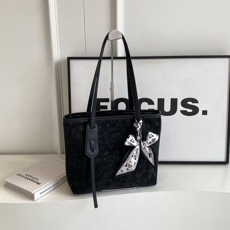

Bags Women s Tote Bags Large Capacity Summer Casual Versatile 2025 New Shoulder Bags College Students Class Commuter Bags чёрный