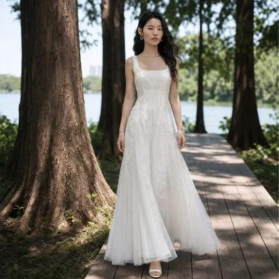 Robe Débardeur en Maille Carrée Sans Bretelles pour Femme Sans Manches Broderie Florale 3D Coupe Ajustée Robe Blanche pour Anniversaire Soirée