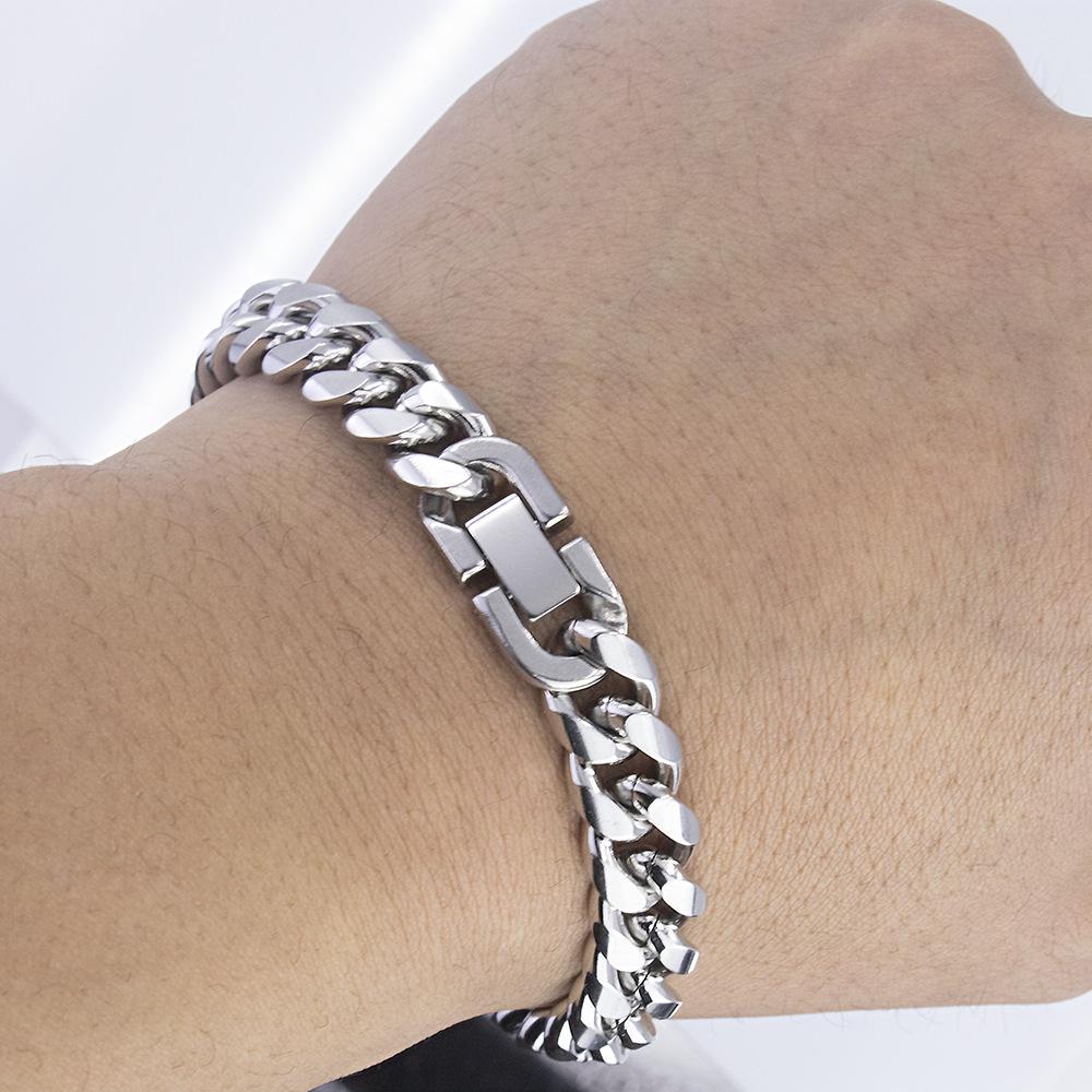 Titanium Steel Cuban Chain Necklace - Men's Bold Stainless Steel Jewelry Accessory