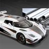 1/24 Koenigsegg ONE 1 Model sportovního auta z hliníkové slitiny Odlévaný kovový model závodního auta Vysoká simulace Zvuk a světlo Dětské hračky Dárek
