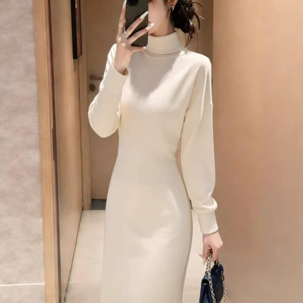 

Hepburn Style High-Neck Knit Dress for Women - Waist-Cinching Autumn/Winter 2025 Collection Medium абрикосовий
