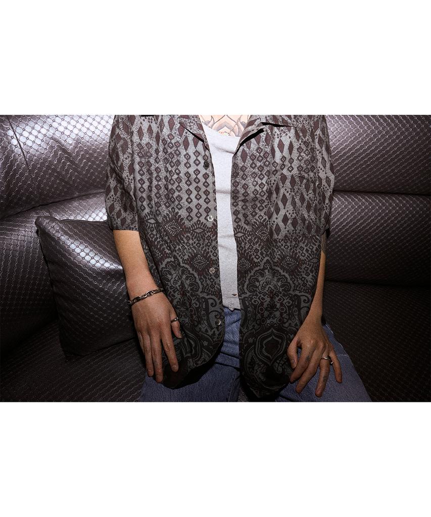 Seopiseuedisyeon Full Print Short Sleeve Shirt Gray