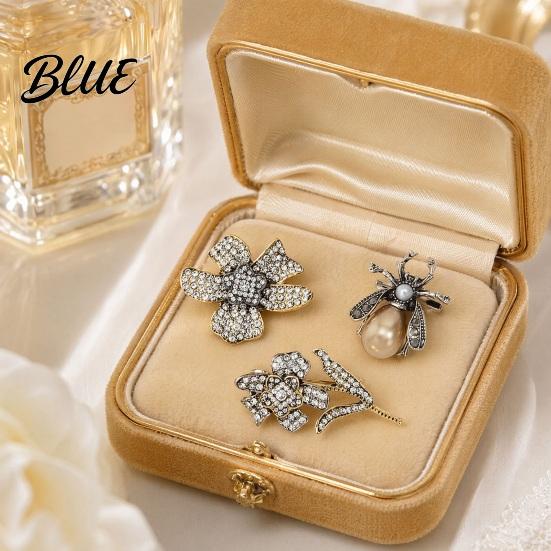 Flower Brooch 3Pcs/Set Women Brooch Bee Design Pin with Sparkling