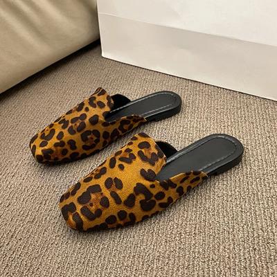 Leopard Women Mules Shoes Slippers Flats Suede Summer 2024 Square Toe Designer Outdoor Slingback Sandals Slides