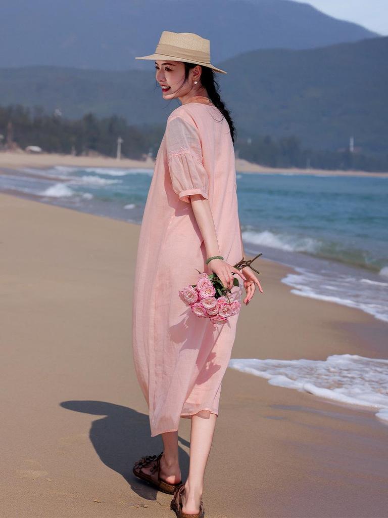 Women's Artistic Linen Dress, Summer 2026: Gentle Style, Age-Reducing, Ruffle Hem, Embroidered, Long Five-Point Sleeve.