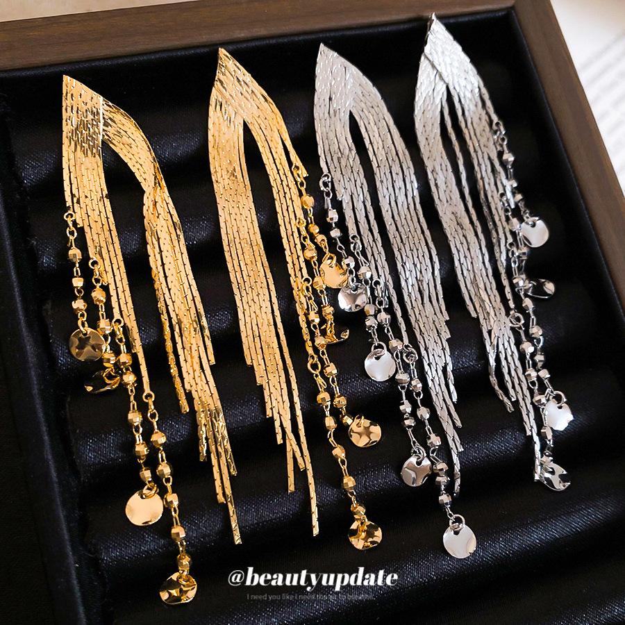 Real Gold Electroplated Silver Needle Metal Fringed Stud Earrings Light Luxury Earrings European and American Exaggerated Earrings Women