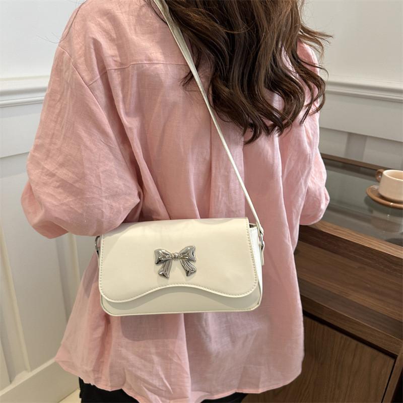 Sac à bandoulière papillon élégant grande capacité design d'été chic avec bandoulière chaîne
