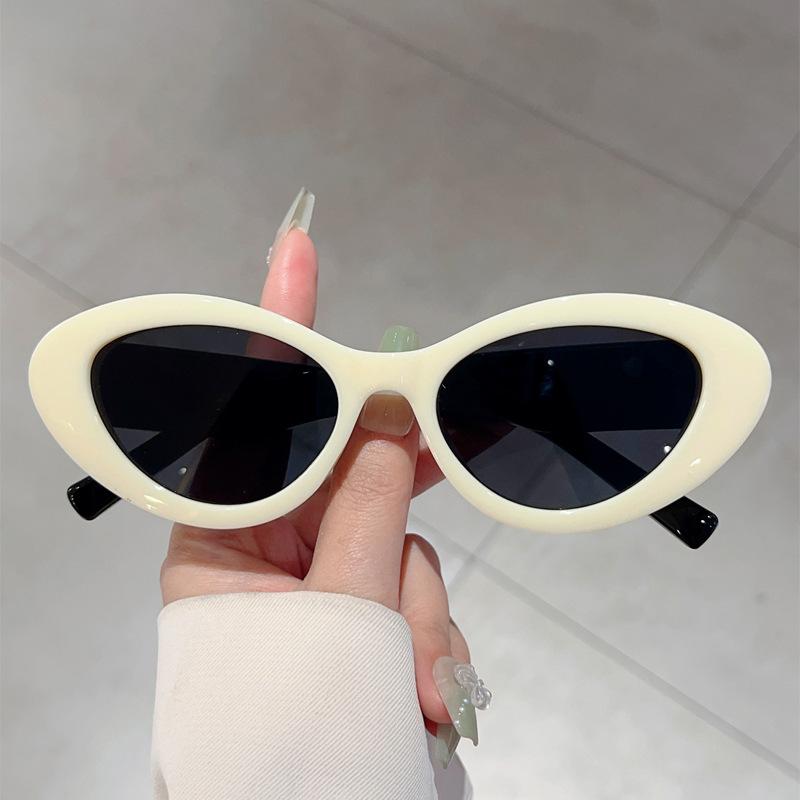 European and American style cat eye small frame trendy sunglasses small fragrant style high-end street photography thin jelly sunglasses
