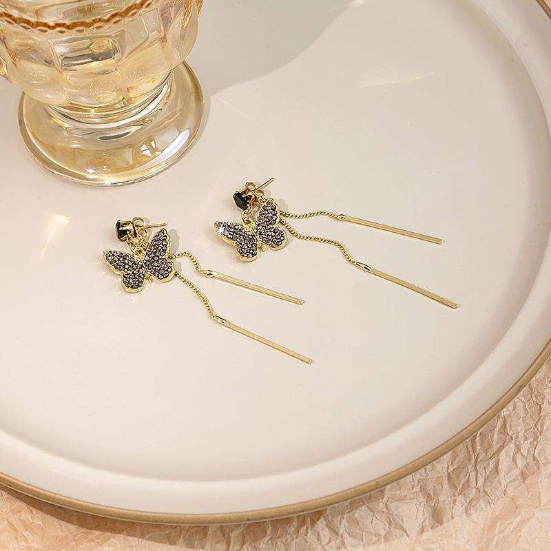 Simple Geometric Pearl Stud Earrings Exquisite Commuter Superior Earrings Earrings