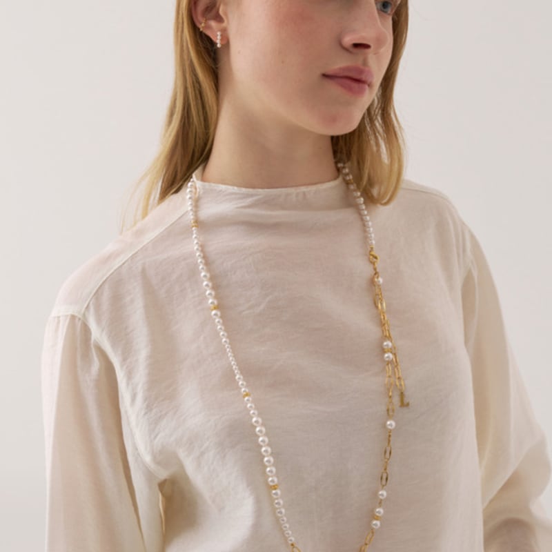 THE Lumi-EL PEARL LONG NECKLACE