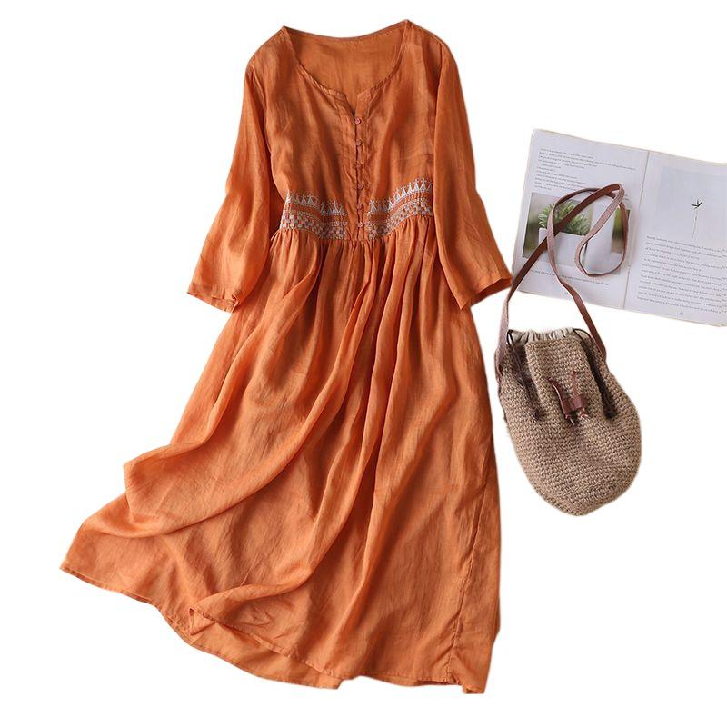 2024 Spring/Summer Women's Ethnic Embroidered Nine-Sleeve Cotton Midi Dress with Round Neck