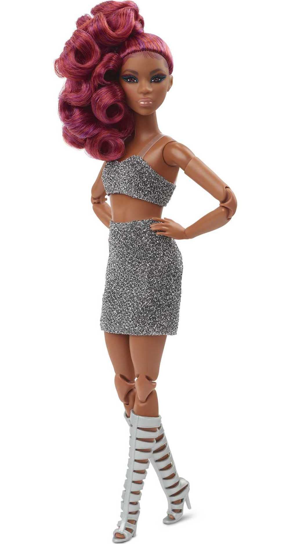 

Barbie Signature Barbie Look Doll Red Poseable Fashion Doll with Sparkly Crop Top a Great Gift for Collectors (Petite Hair) & Skirt,