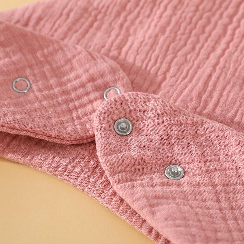 Einfarbiges Baumwollgaze-Baby-Lätzchen, Saugfähig & Schnelltrocknend, Druckknopfverschluss, Nicht klebrig, Klasse A.