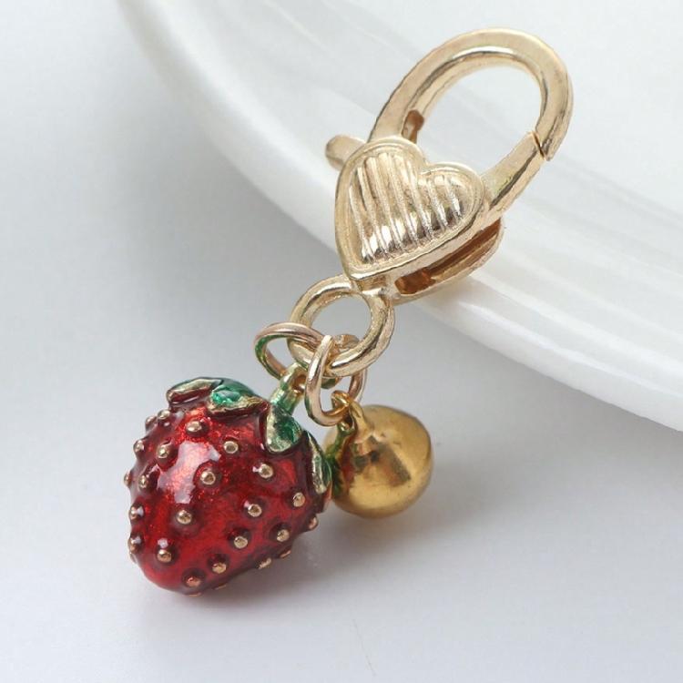 Set Of 3 Realistic Strawberry Keychain Ornaments Lobster Clasp Keyring Decorative Accessory for Keys Bags and Phones