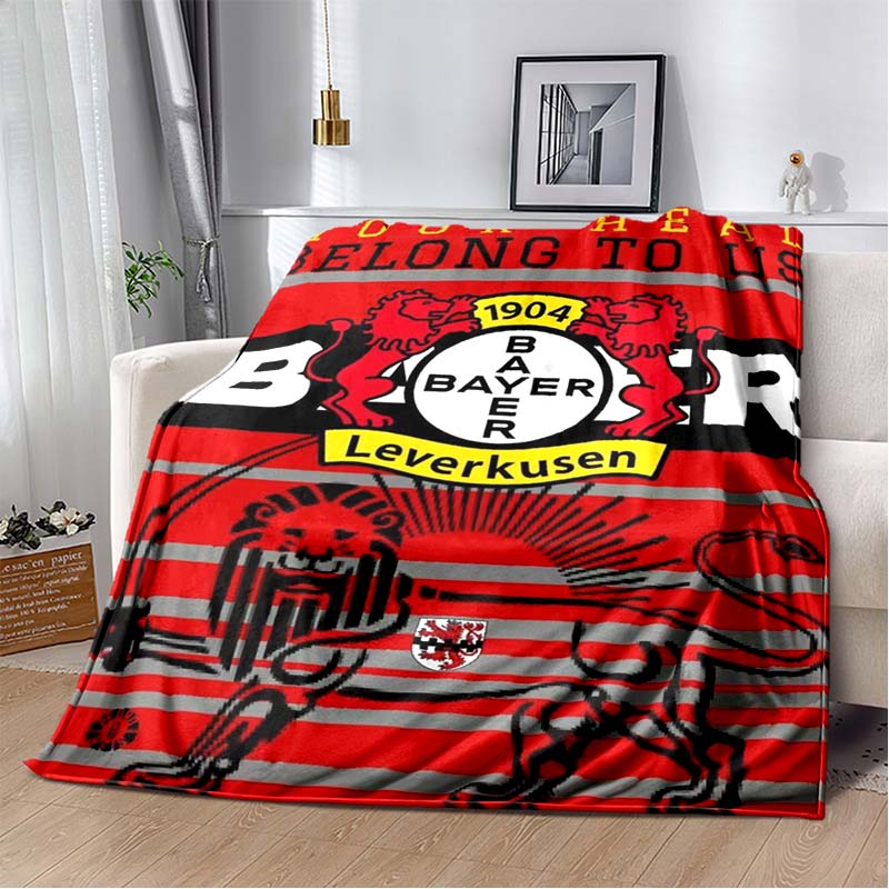 1.FC Köln German Fan Slogan Flannel Throw Blanket, Red White Club Crest & Flame Border Print, Soft Warm Fleece for Bundesliga Football Fans Sofa Bed