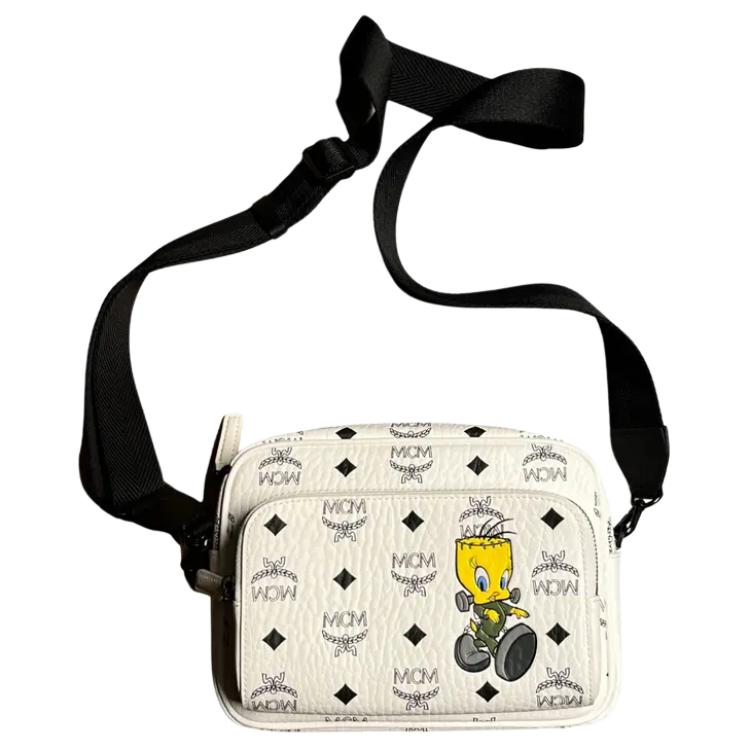 New MCM LOONEY TUNES Collaboration Limited Edition Coated Canvas Camera Bag, Shoulder Bag, Crossbody Bag Small Unisex White MMRDSTA07WT001