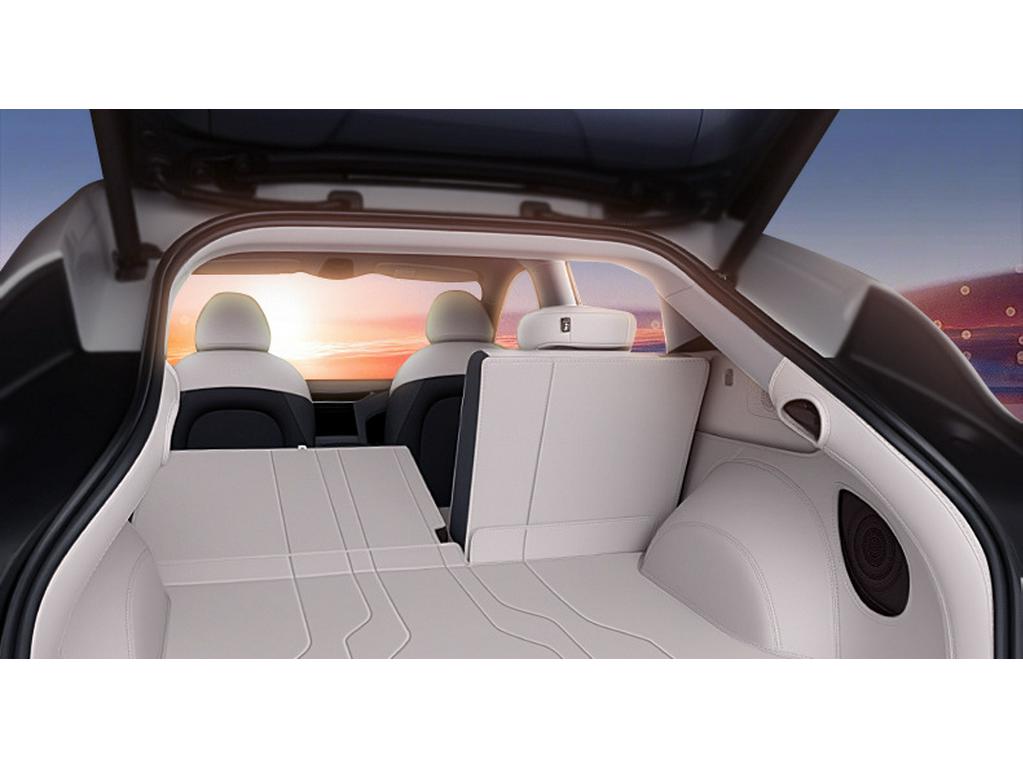 Zhiji LS6 2025 Full-Coverage Trunk Mat - Car Accessories & Interior Mod Parts