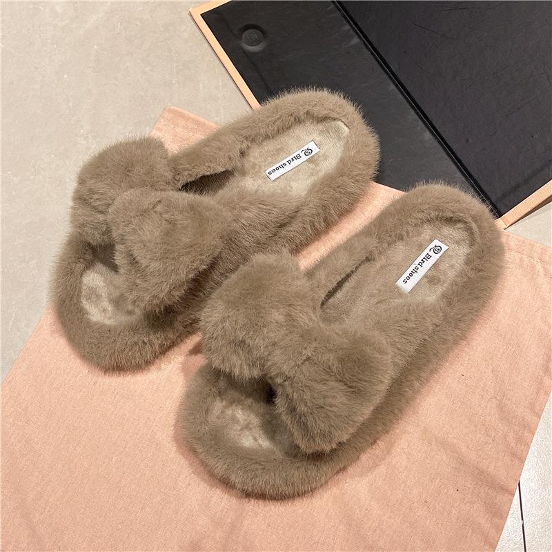 2025 Herbst- und Wintermode lässig vielseitig hochwertig dicker Boden ins tide fashion Plüsch Ein-Wort flauschige Hausschuhe