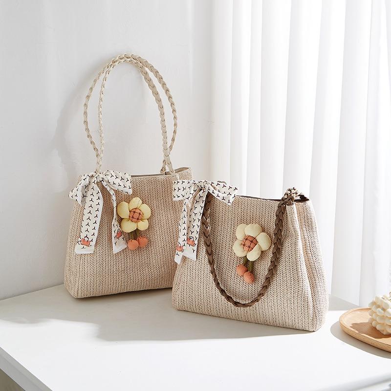 Small Fresh Casual Shoulder Bag Large Capacity Personalized Twist Handbag New Fashion Simple Straw Bag
