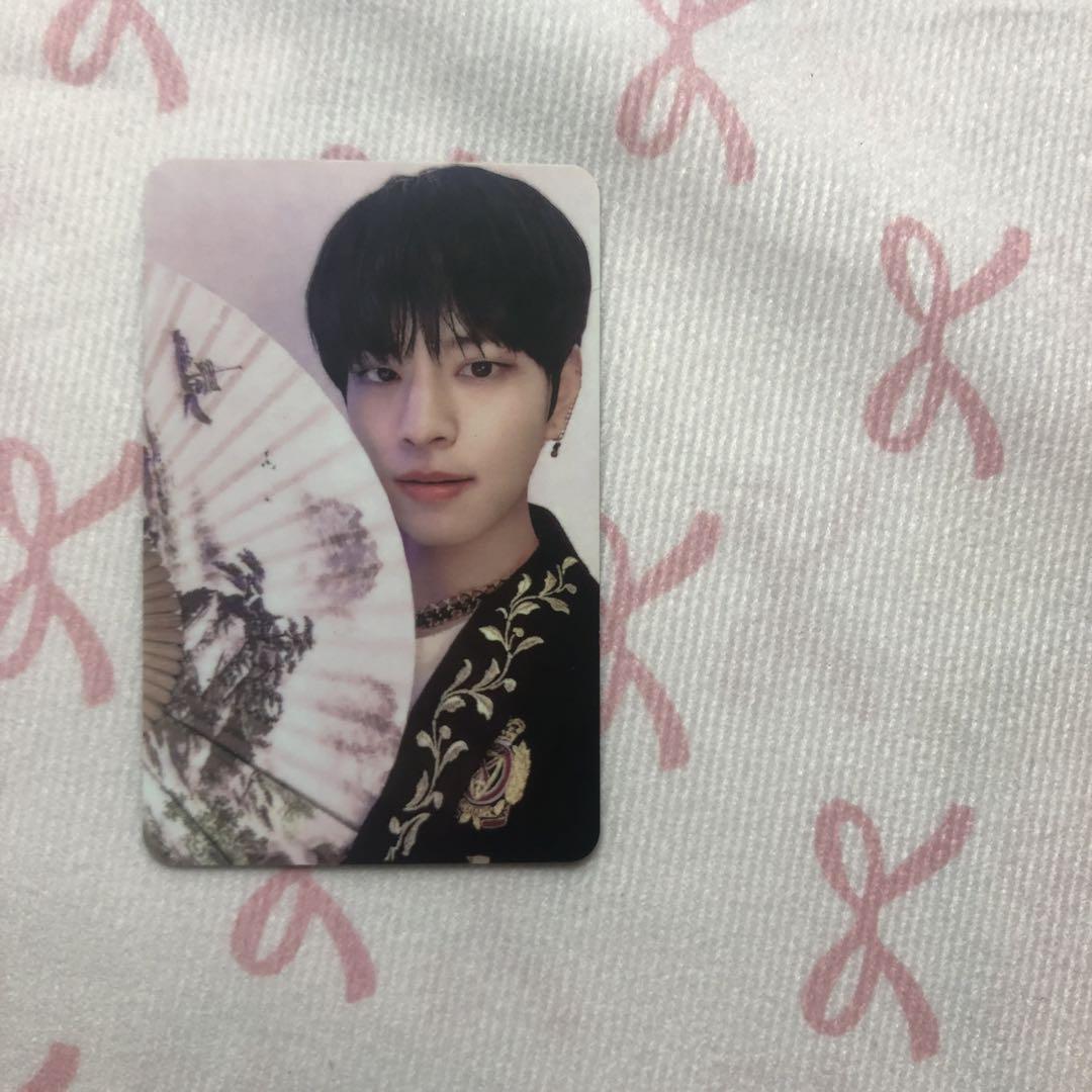 

[ИСПОЛЬЗОВАННЫЙ] Бонусная карточка студента SUBK от Seungmin StrayKids в магазине Sukizu Trading Card