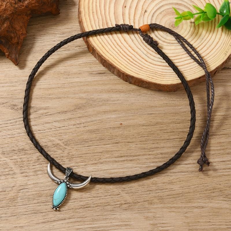 Turquoise Bull Head Pendant Necklace Ethnic Style Hand Leather Jewelry For Cultural Fashion