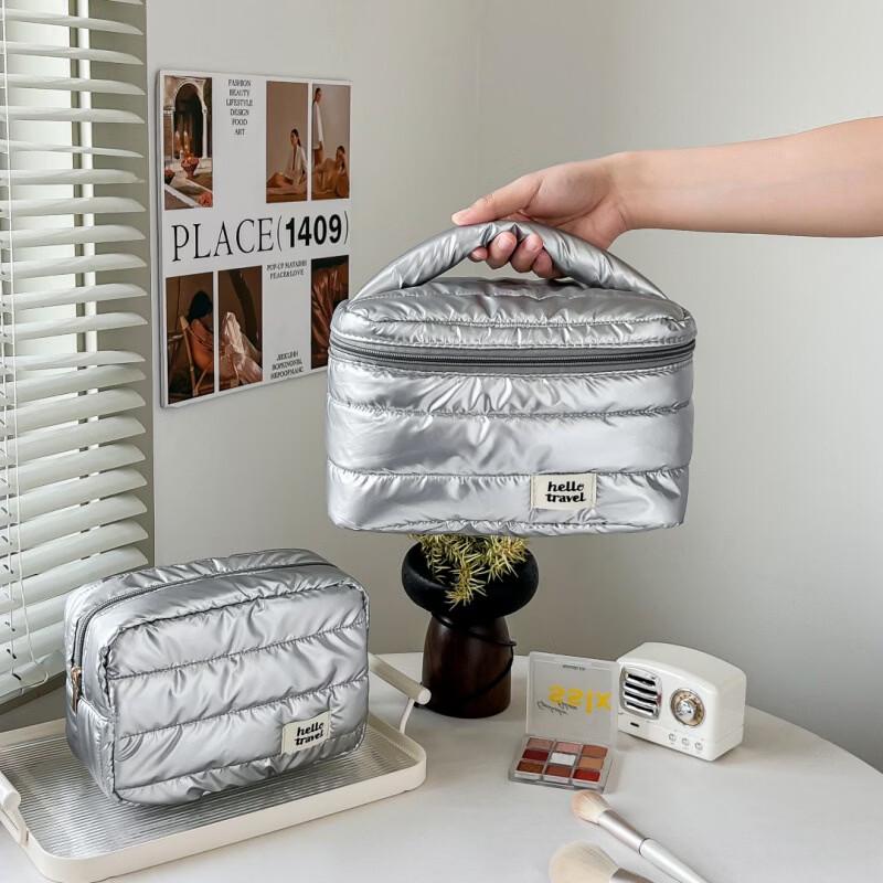 MDNG Tragbare Kosmetik- und Waschtasche im Ins-Stil