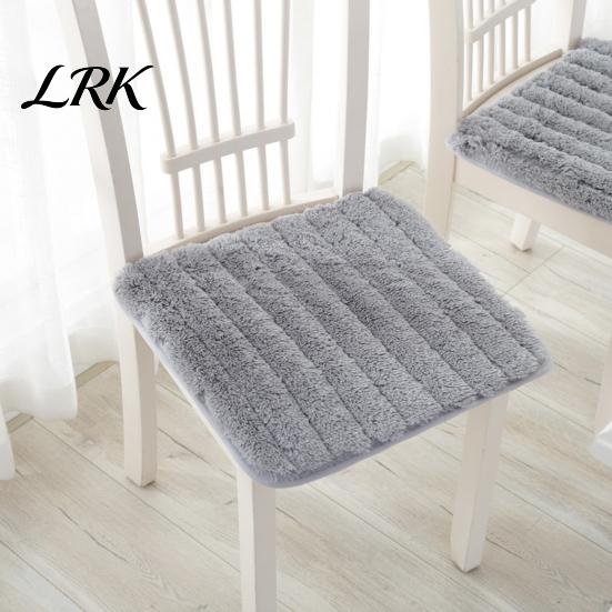 Comfortable Desk Chair Pad Plush Cushion with Ties, Fuzzy Seat Anti-slip Thickened Fluffy Bottom, Warm Winter Mat for Office Dining