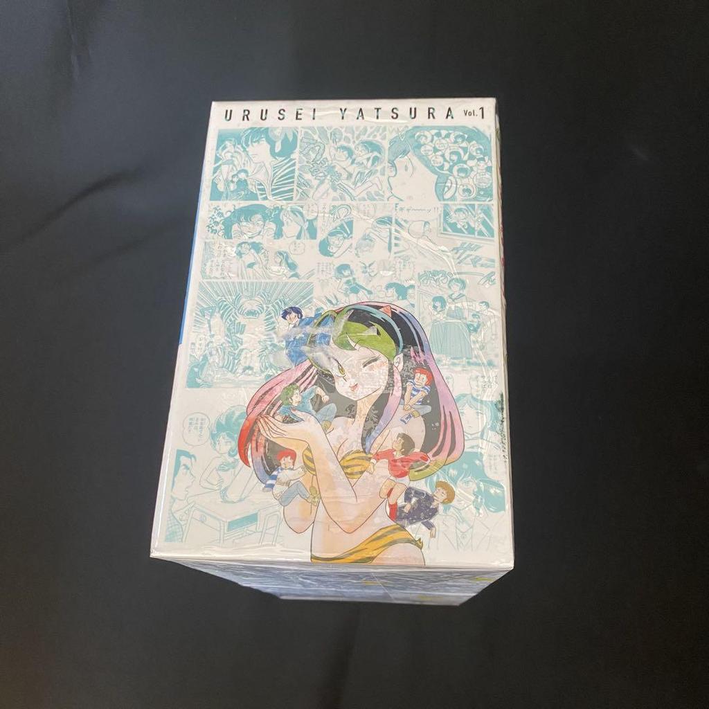 [USED] Urusei Yatsura Reprint Box Set Volumes 1-4 with Original Artbook