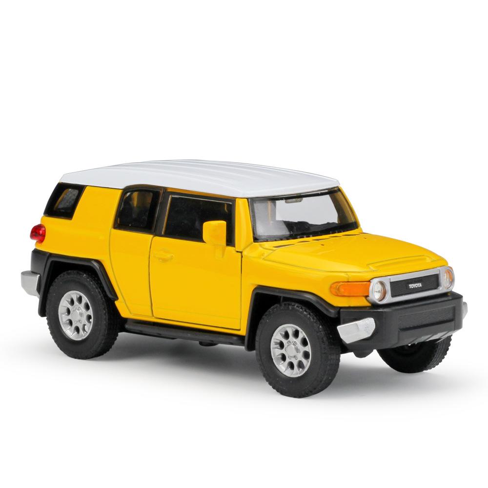 1/36 TOYOTA FJ Crusier Toy Car Model for Children Welly Diecast Off-Road Miniature Vehicle Pull Back Collection Gift for Kid Boy