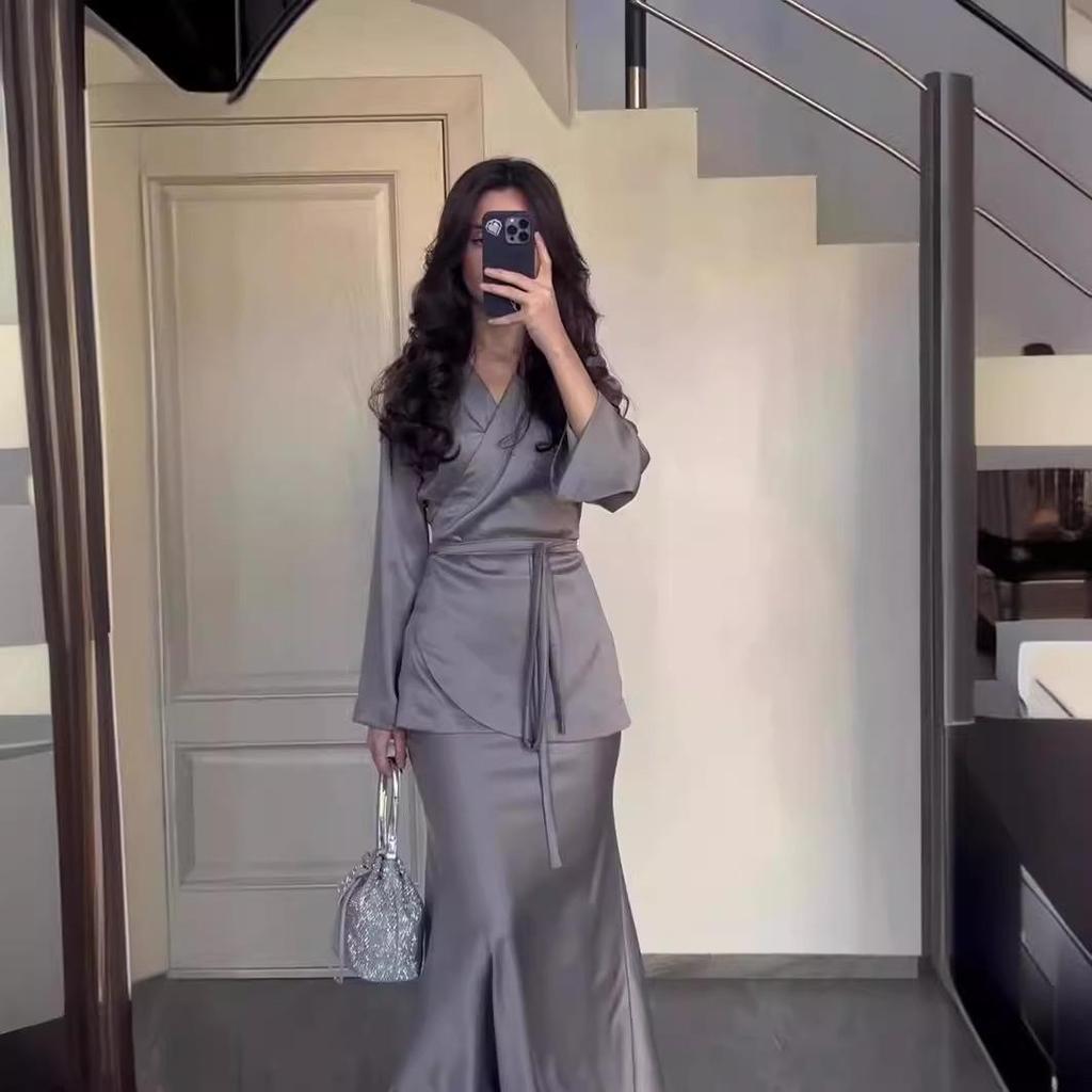 2024 Spring Satin Patchwork Waist-Hugging Long Dress Set for Women