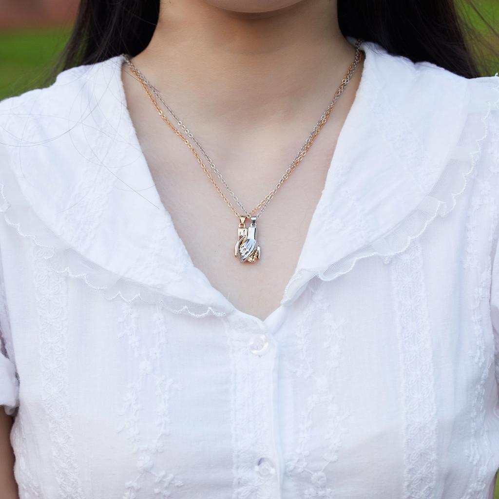 Couple Necklace Magnetic Locking Chain With Alloy Material For Romantic Gift