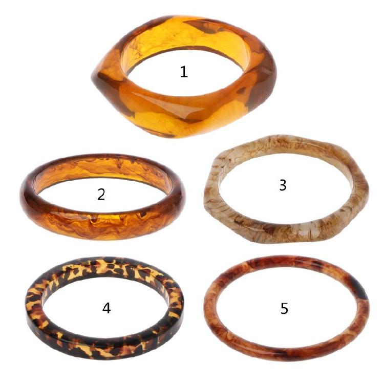 Classy Leopard Mottled Bangle Elegant Resin Bracelet Classical Leopard Mottled Bangle Jewelry for Beach Dancing