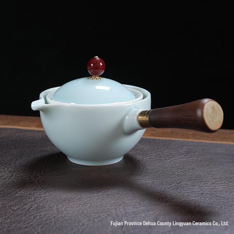 Xiaokang Portable Quick-Brew Travel Tea Set with Automatic Teapot