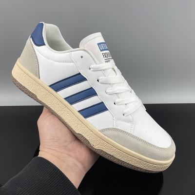 Schuhe neue deutsche Trainingsschuhe Freizeit-Sportschuhe Skateschuhe weiche Sohle verschleißfest Herbst