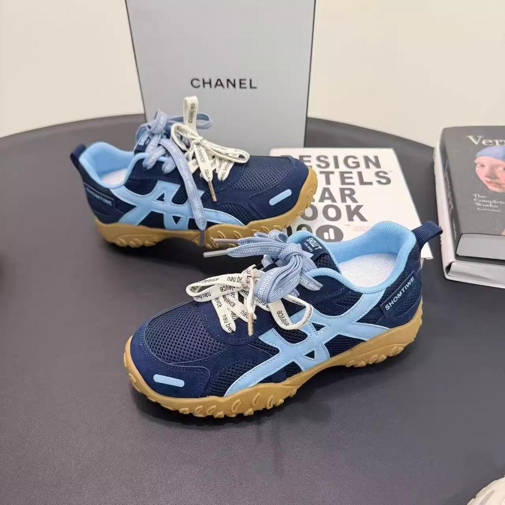 Leather mesh breathable moral training shoes women's 2025 summer new niche design sports and leisure shoes white shoes single shoes