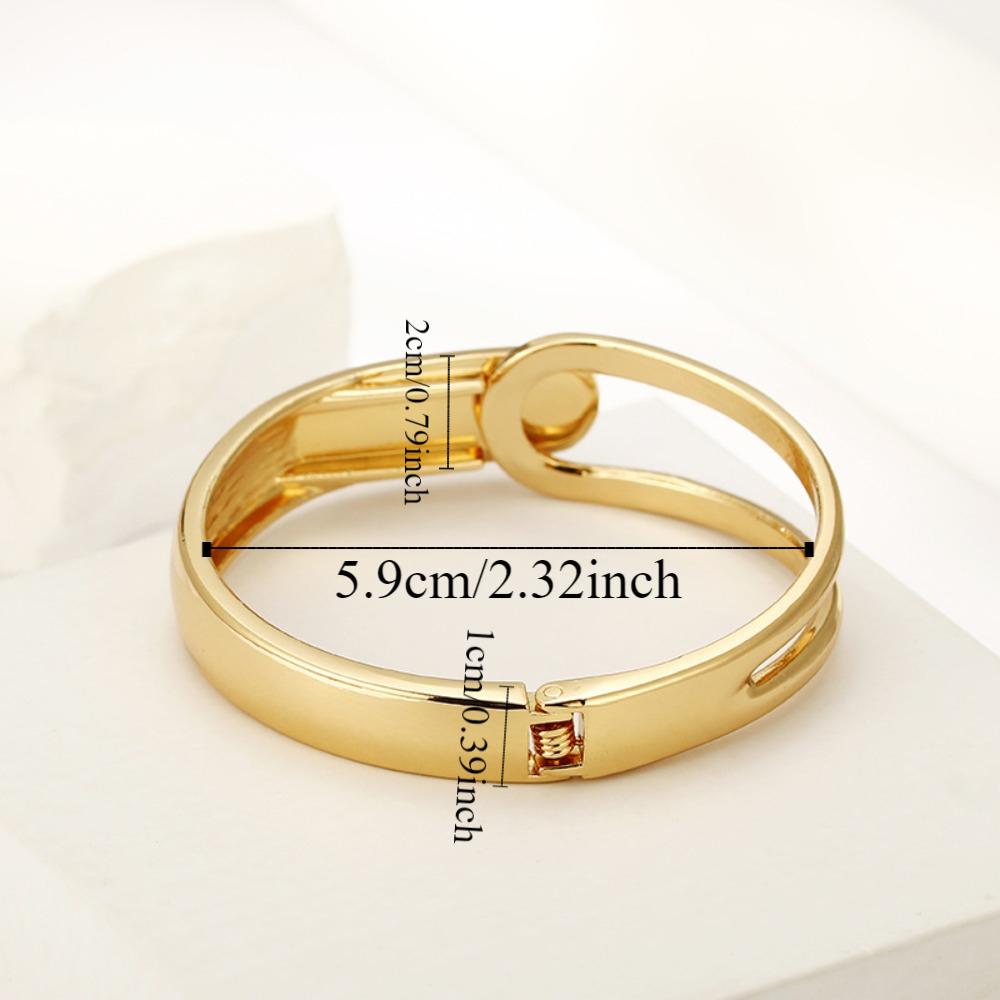 Chic Irregular Opening Bangle Elegant Temperament Open Bracelet Creative Hollowed Bracelet Women