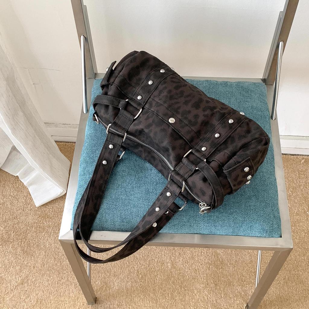 Retro Leopard Print Handbag for Women, Rivet Niche Underarm Bag, Trend Single Shoulder Crossbody Bag