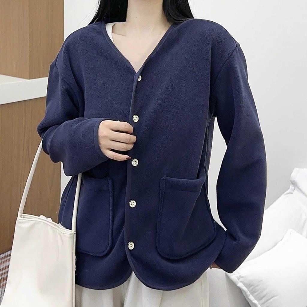 Women's Winter Fashion Casual Lightweight Buttoned Cardigan Sweater With Pockets, Long Sleeves, V-neck, Long-sleeved Coat
