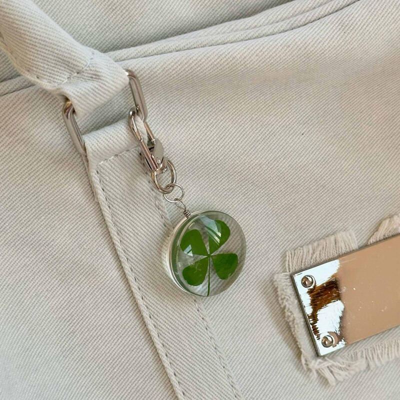 Four-leaf clover keyring D-ring Four-leaf clover keychain DD-12873