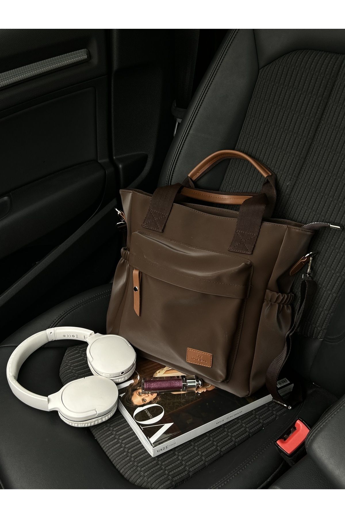 

Жіноча стильна та корисна сумка на плече Коричнева сумка на плече з кількома відділеннями, атласна кишеня з водонепроникної тканини та ременем на колонці