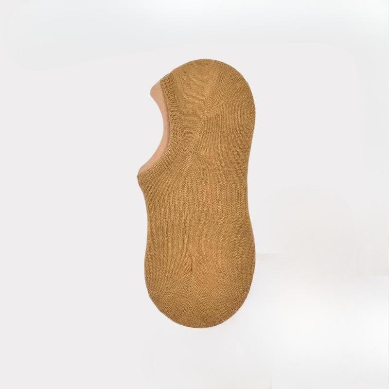 

Женская летняя мода Новые антиодорантные тонкие невидимые силиконовые нескользящие не спадают с носками-следками 1 pair имбирный