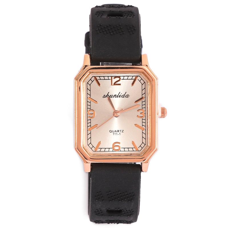 Exquisite Fashion Ladies Watch Rectangle Casual Silicone Strap Quartz Watch Schoolgirl Watch