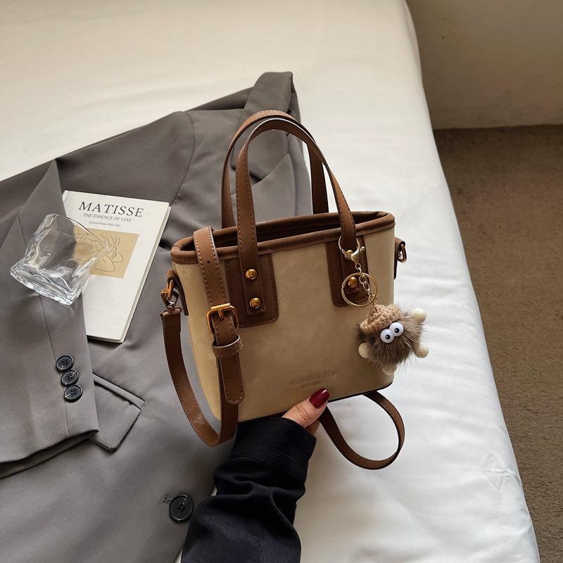 Texture Splicing Handbag Versatile Bucket Bag Women's Autumn and Winter New Fashion Shoulder Bag Commuter Messenger Bag