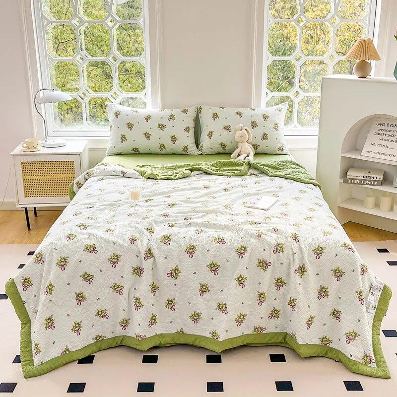 Cute Cartoon Printed Thin Blanket Summer Cooling Air Condition Quilt Single Double Bed Household Lightweight Comforter Bedspread