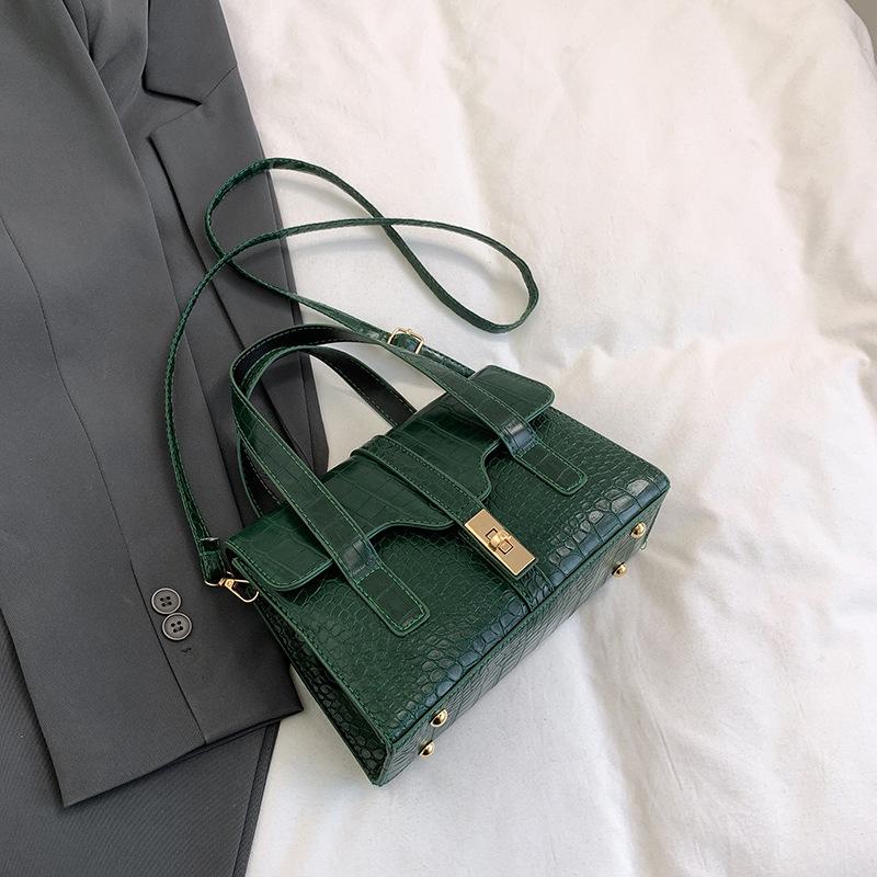 

2025 классический темперамент элегантная высокая ценность узор крокодила сумочка маленькая квадратная сумка весна и лето новая женская сумка зелёный