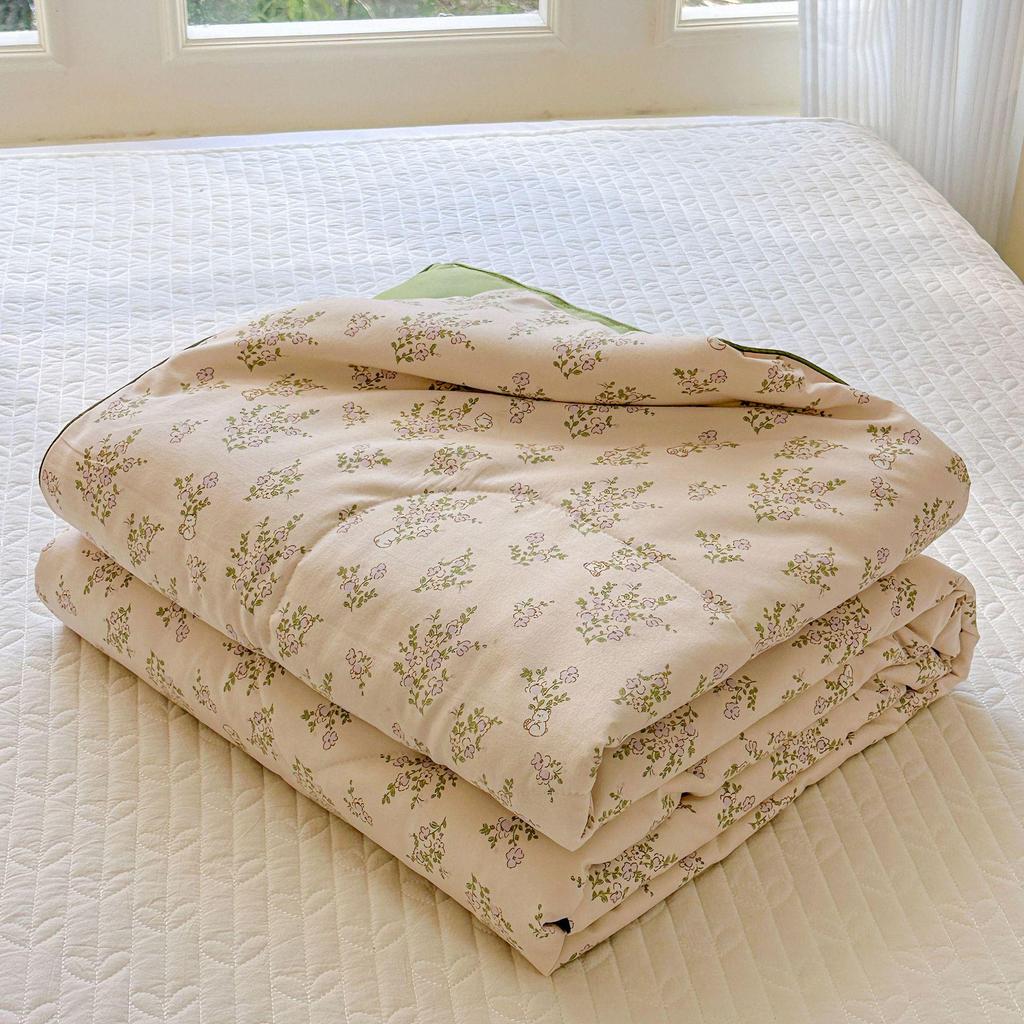 Class A Summer Cool Quilt: Double Yarn for Mother & Baby - Lightweight Air Conditioning Quilt for Kids, Students, and Dorms