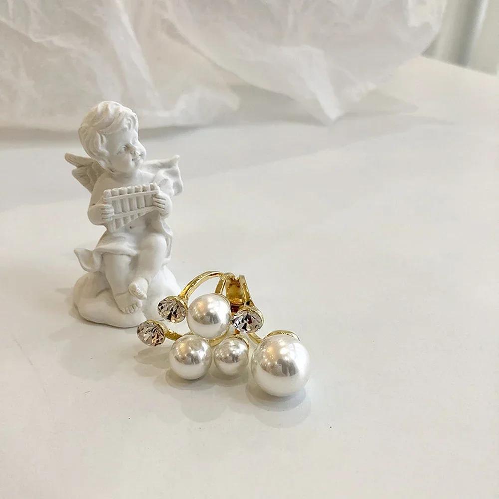 French Simple Multilayer Imitation Pearl Metal Rings for Women Shiny Zircon Crystal Party Wedding Jewelry Accessories Women Gift