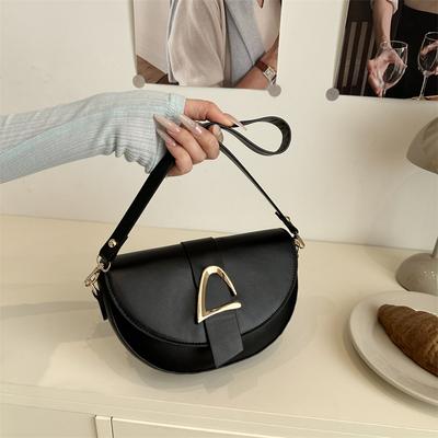 Niche Design Bag Women's 2025 Spring New Fashion Retro Shoulder Messenger Bag High Value Foreign Style Saddle Bag
