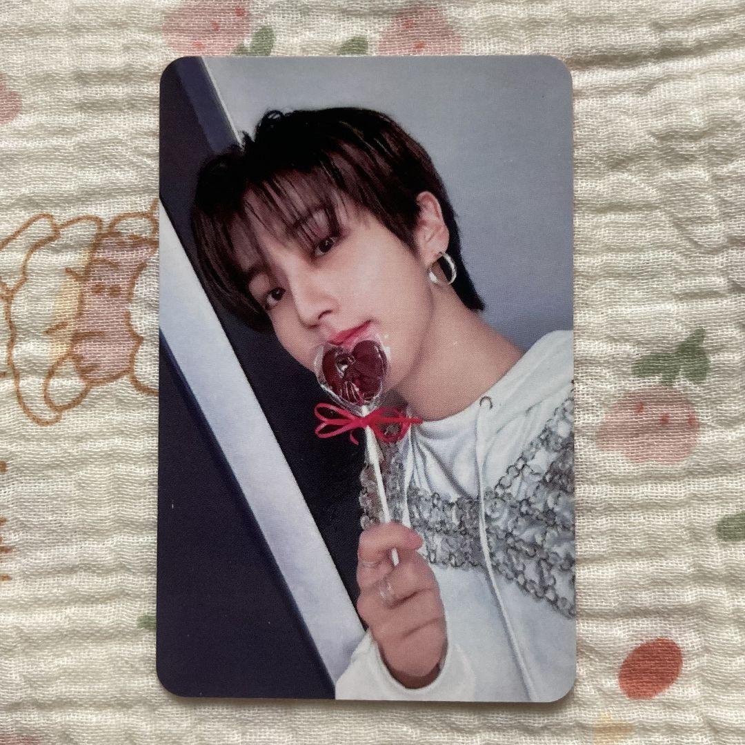 

[USED] Stray Kids Limited Raku-STAR Sukiz Han Winning Trading Card